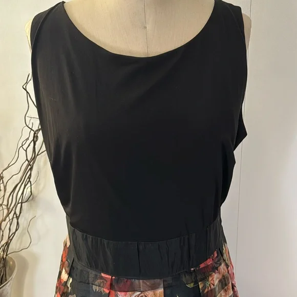 Established 1962 floral striped sleeveless midi party dress - Picture 2 of 7